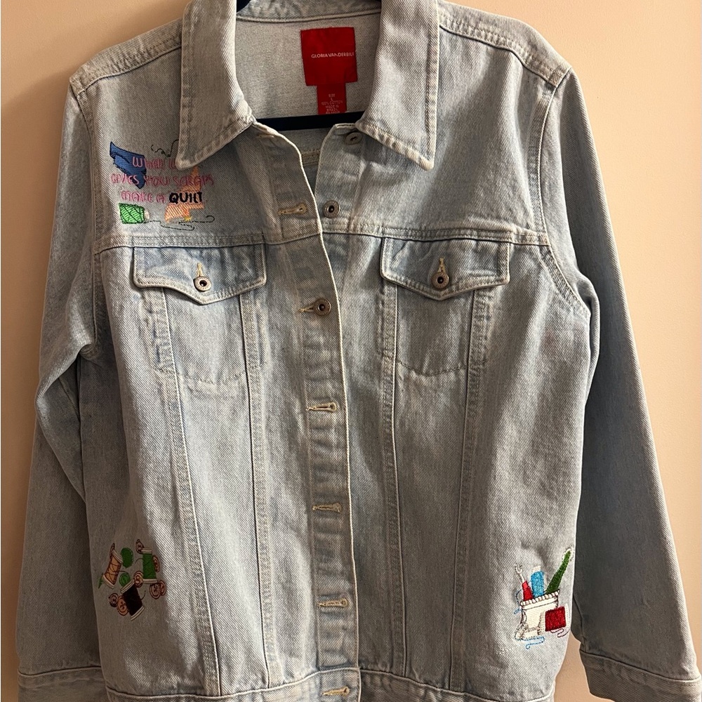 Gloria Vanderbilt Light Blue Jean Jacket with Embroidery - Picture 2 of 10